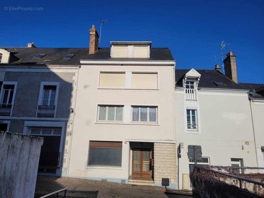 Appartement à SABLE-SUR-SARTHE