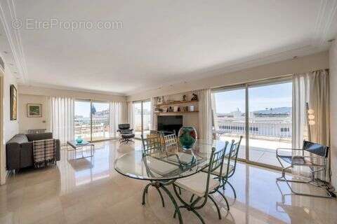 Appartement 102 m² à Cannes  - photo 3