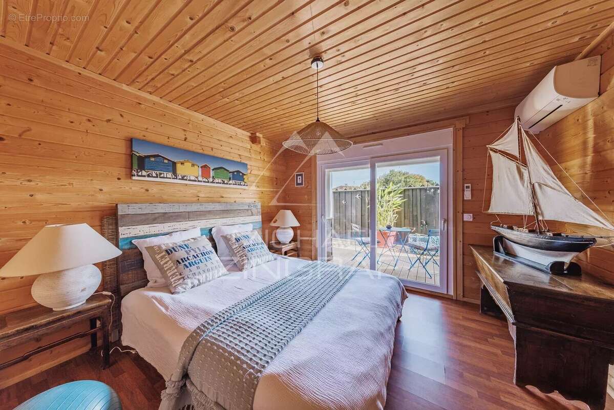 Maison à GUJAN-MESTRAS