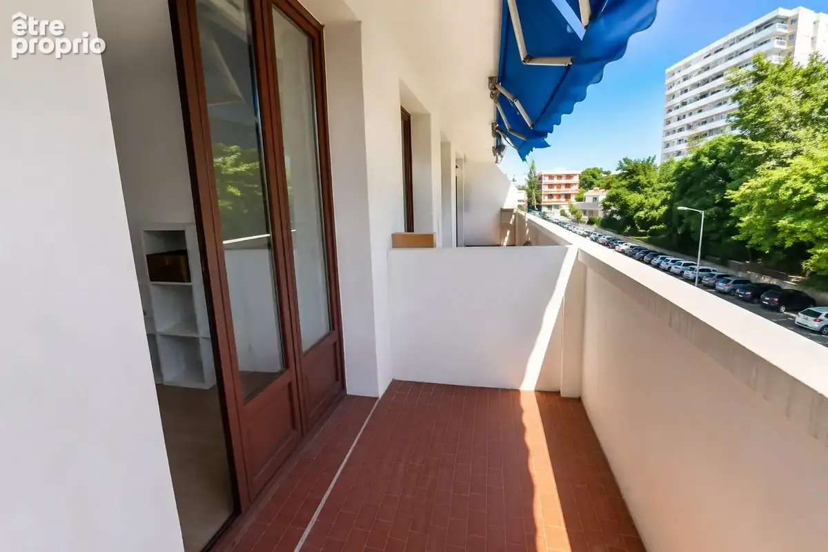 Appartement trois chambres terrasse parking - photo 8