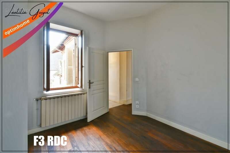 Appartement à MOULINS