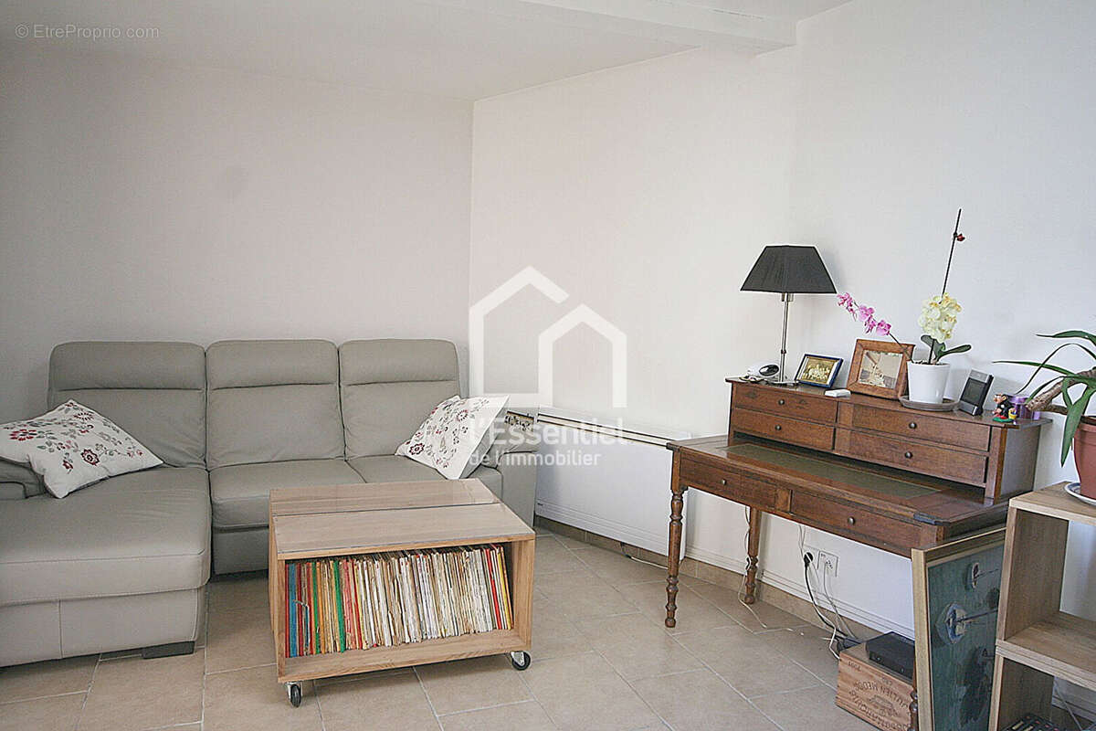 Appartement à EVECQUEMONT