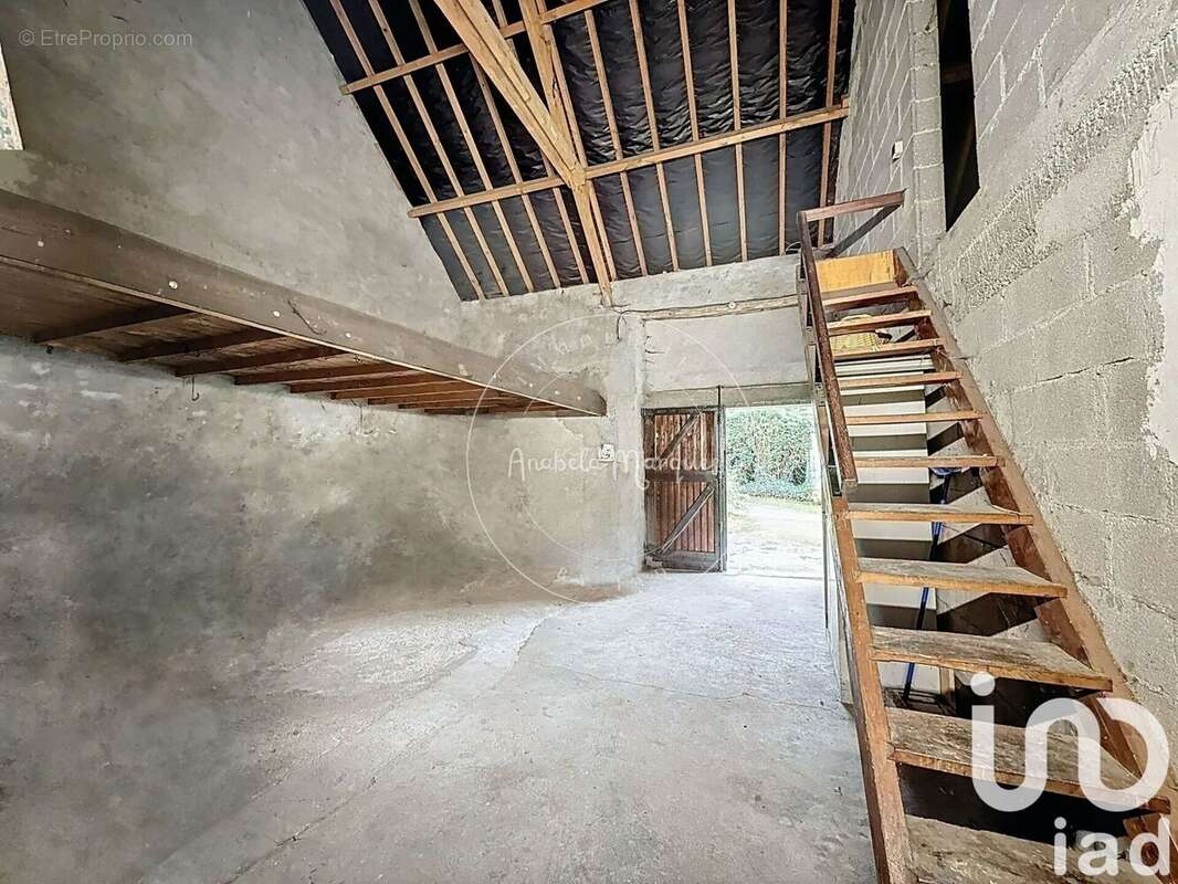 Photo 8 - Maison à ABBEVILLE-LA-RIVIERE