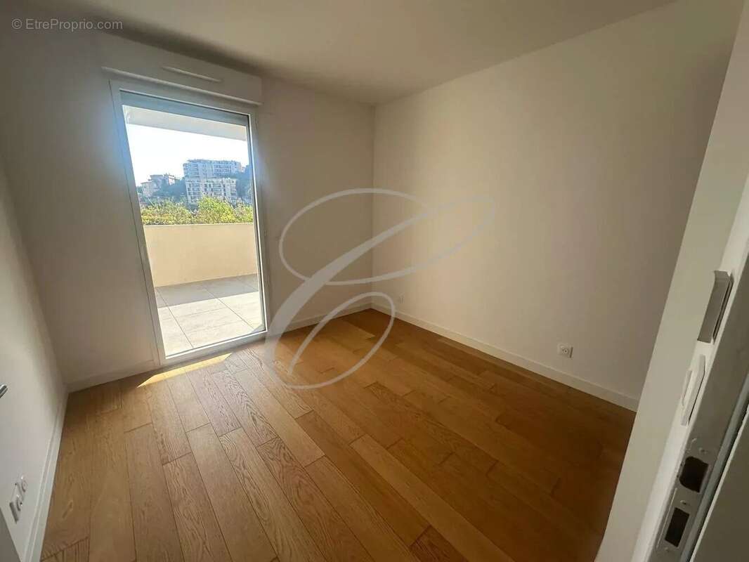 Appartement à BEAUSOLEIL