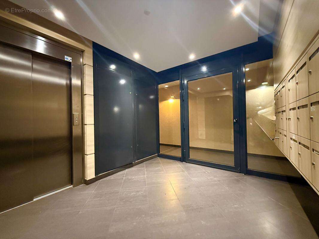 Appartement à FLEURY-SUR-ORNE