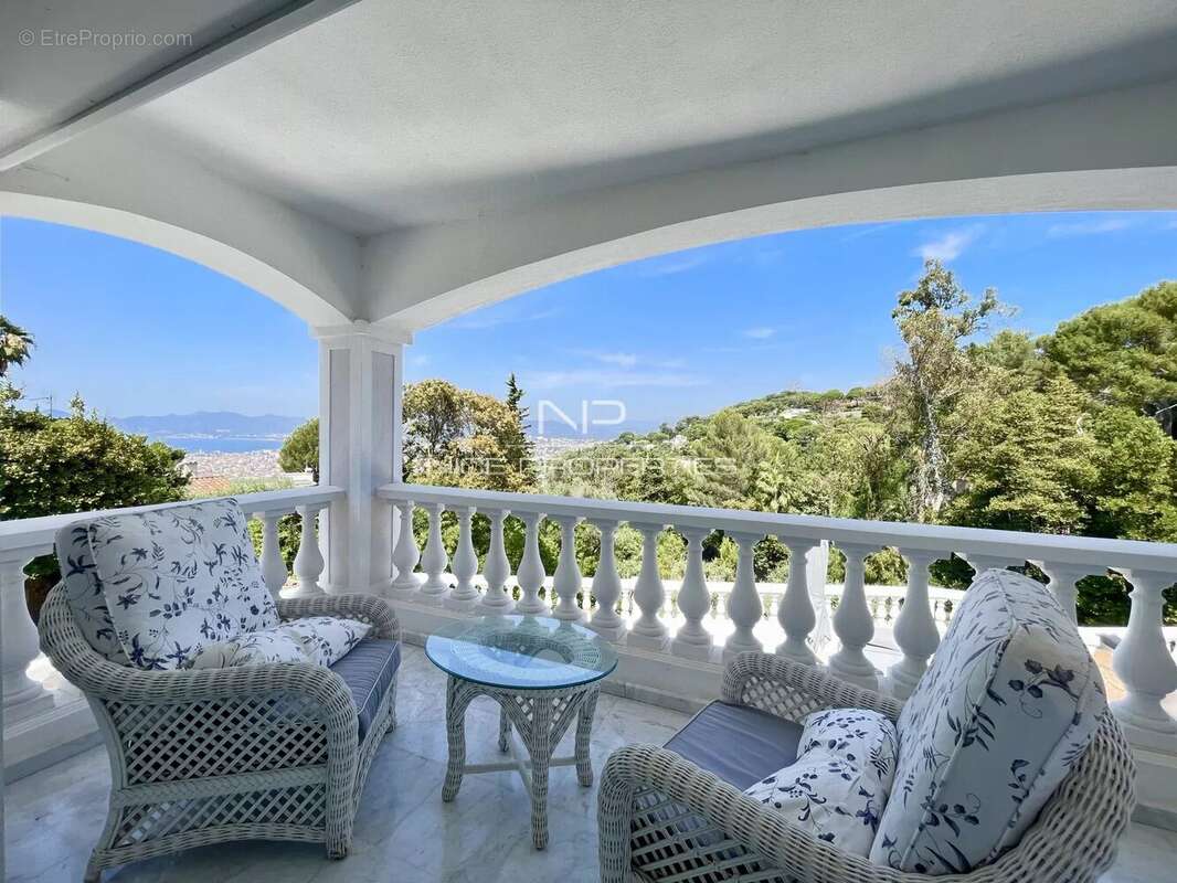 Maison à CANNES