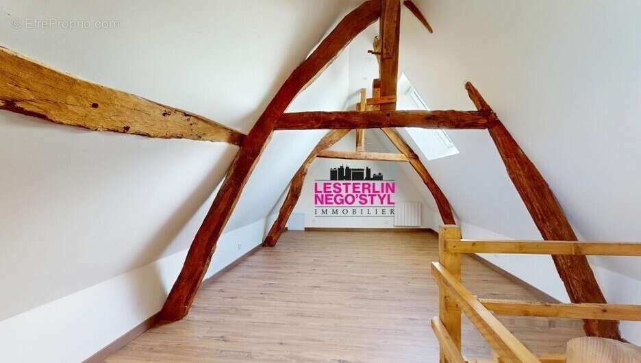 Maison à LA FRENAYE