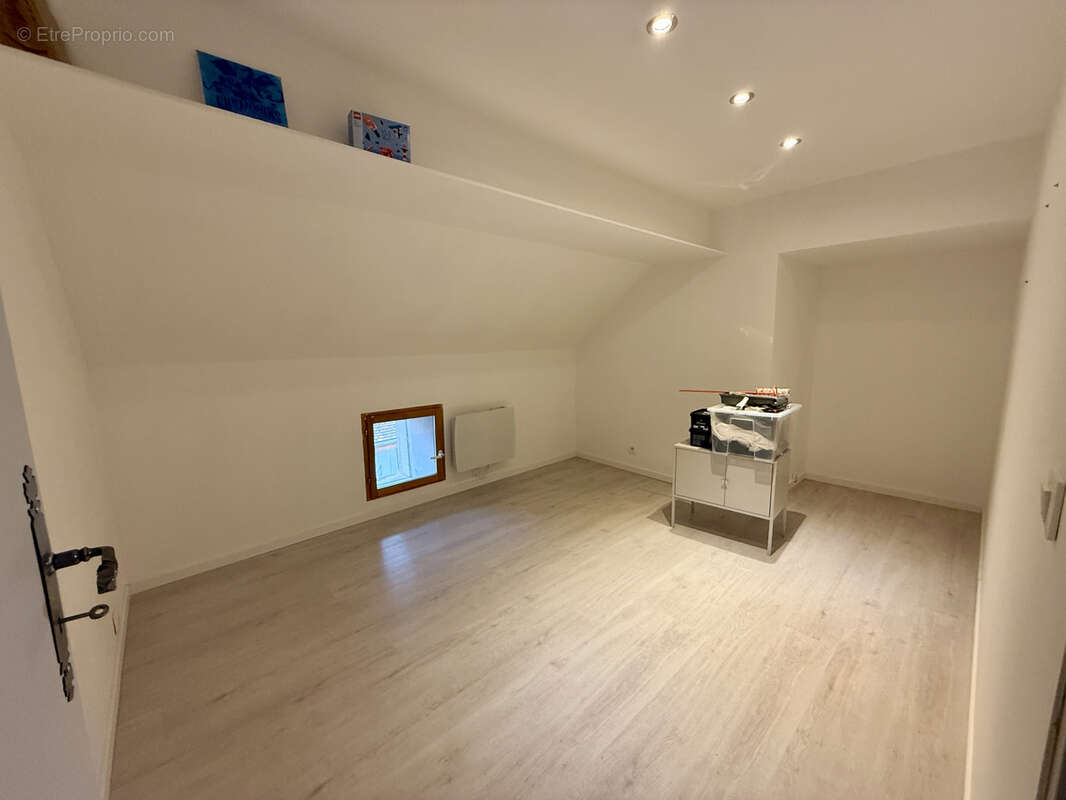 Maison à COURSON-LES-CARRIERES