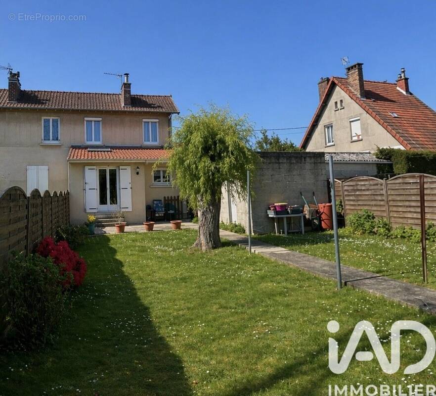 Photo 1 - Maison à GOUSSAINVILLE