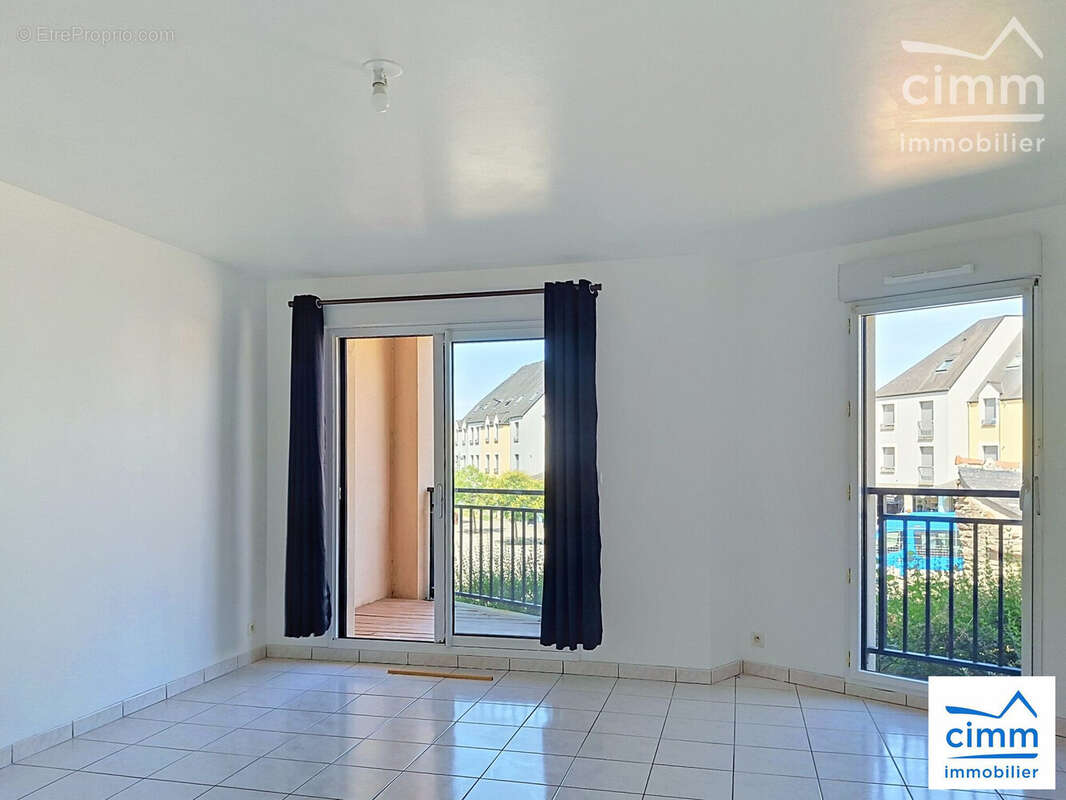 Appartement à SAINT-ERBLON