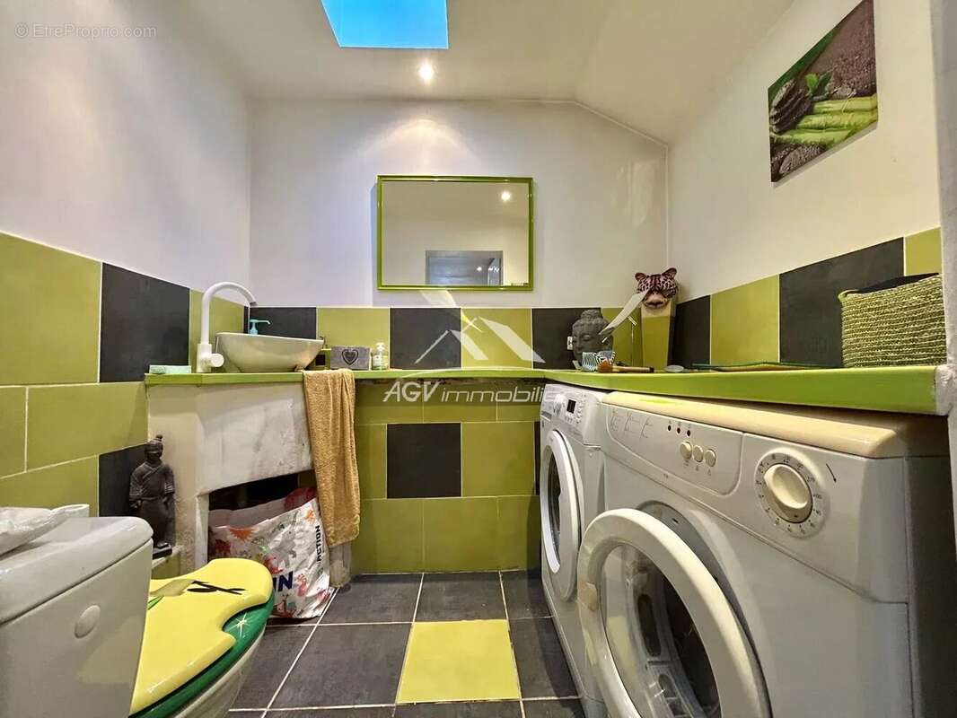 Maison à SAINT-MARTIN-DE-VALGALGUES