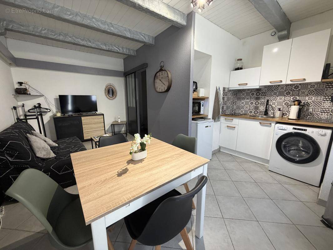 Appartement 85 m² à Jonzac  - photo 1