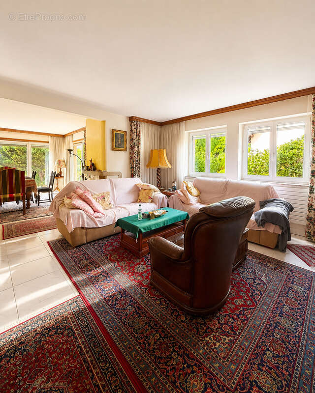 Maison type plain-pied de 132 m2 sur 6,29 ares - photo 3