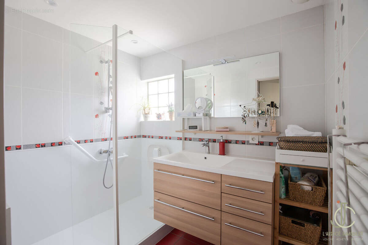 Appartement à ESSEY-LES-NANCY