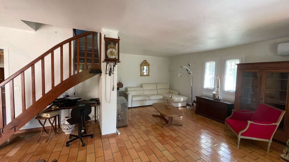 Maison à VENELLES