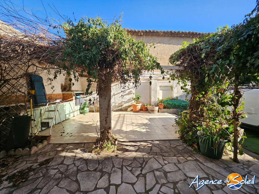 Maison à LEZIGNAN-CORBIERES