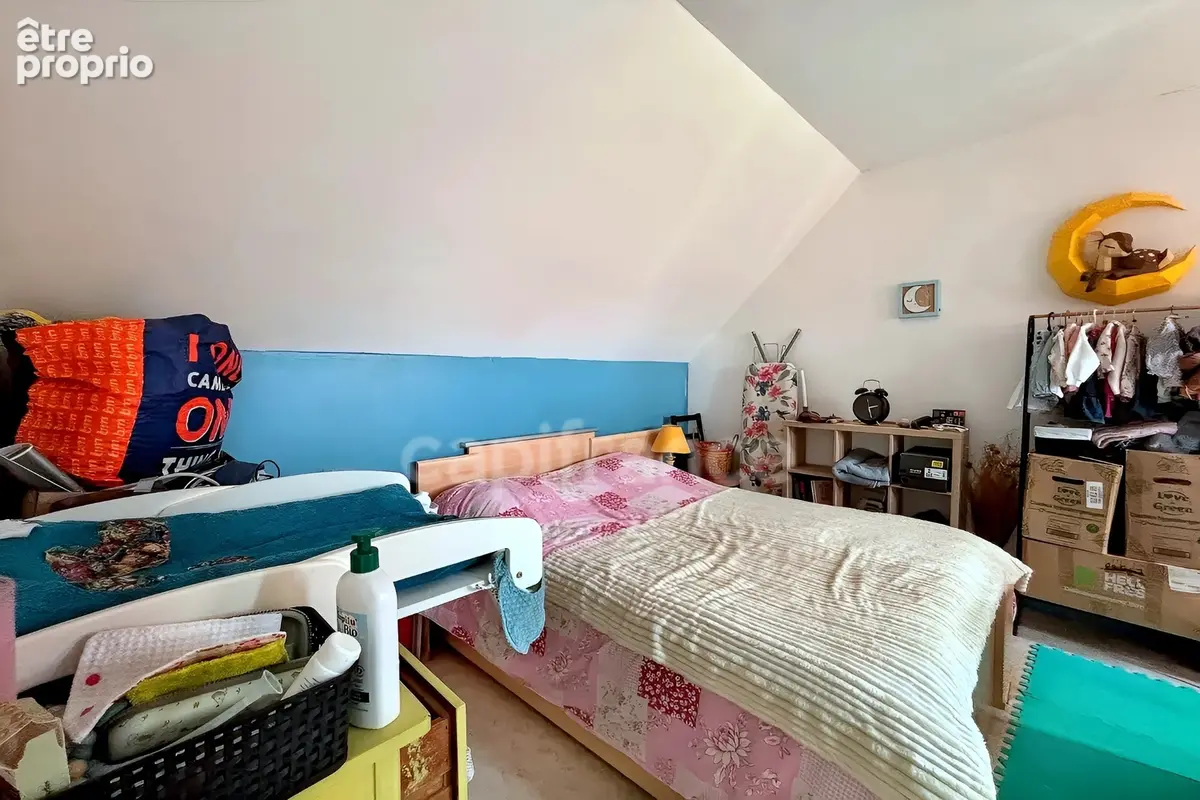 Charmante maison en pierre de 122m², 3 chambres avec jardin, terrasse, cave à GUENGAT(29) - photo 13