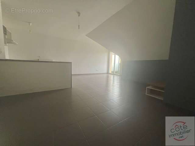 Appartement à DOURDAN