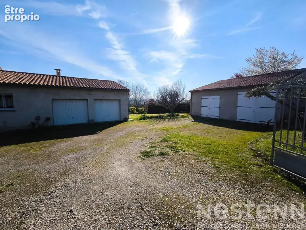 Maison plain-pied de 124 m² avec 4 chambres sur plus de 3 500 m² sans vis-à-vis et vue directe Pyrénées - photo 21