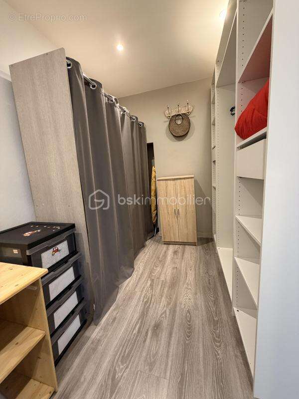 Ravissante maison de ville au coeur de la cité médiévale - photo 17