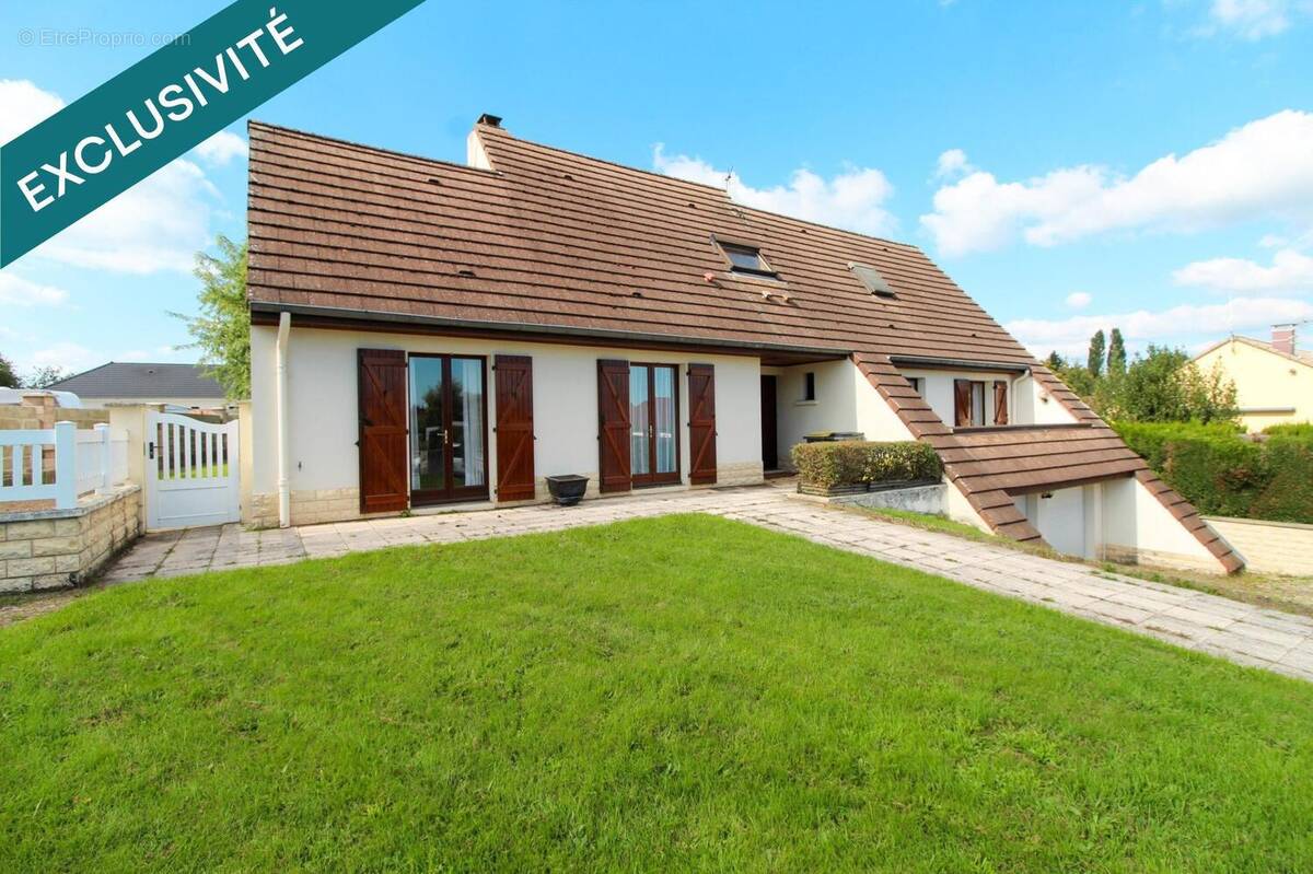 Photo 1 - Maison à BLANZY