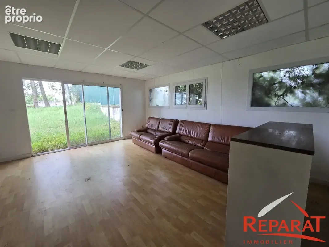 Commerce 250 m² à vendre à Nespouls (19600) - photo 9