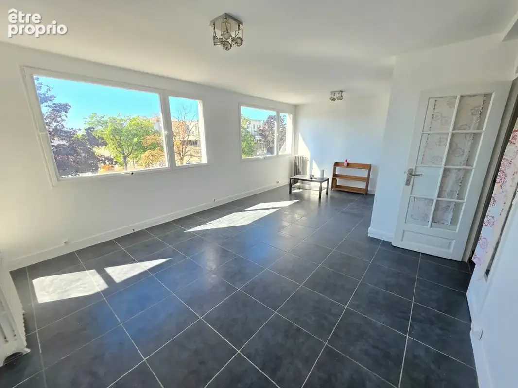 Appartement à RIS-ORANGIS