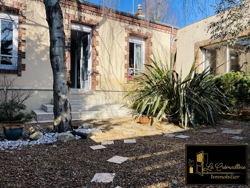 Maison à DOURDAN