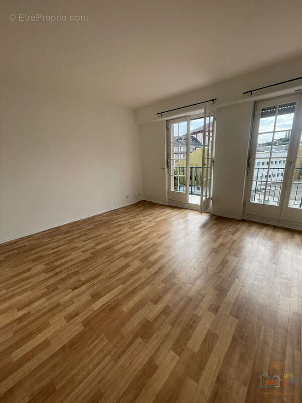 Appartement 58 m² à Mulhouse  - photo 2