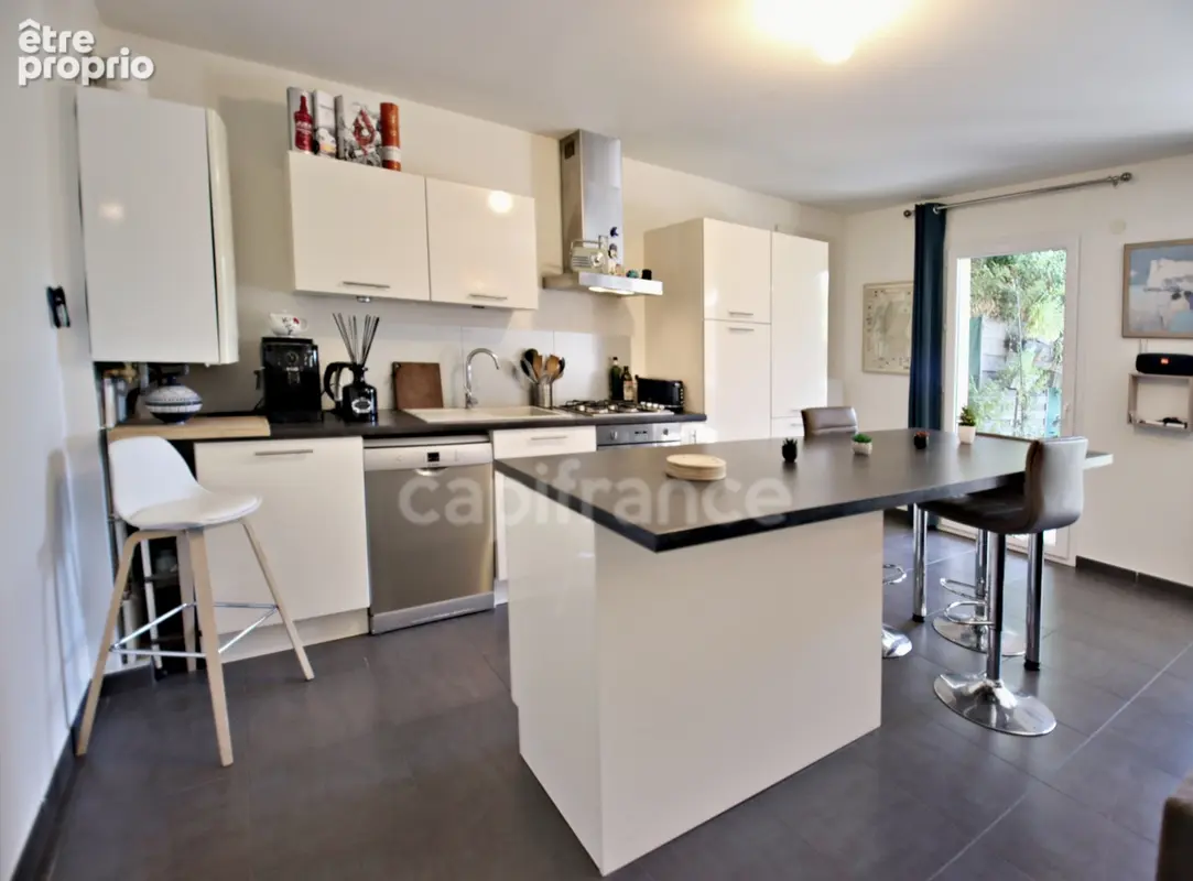 Appartement en rez-dejardin à vendre 3 pièces de 67 m² SCIEZ (74) - photo 4