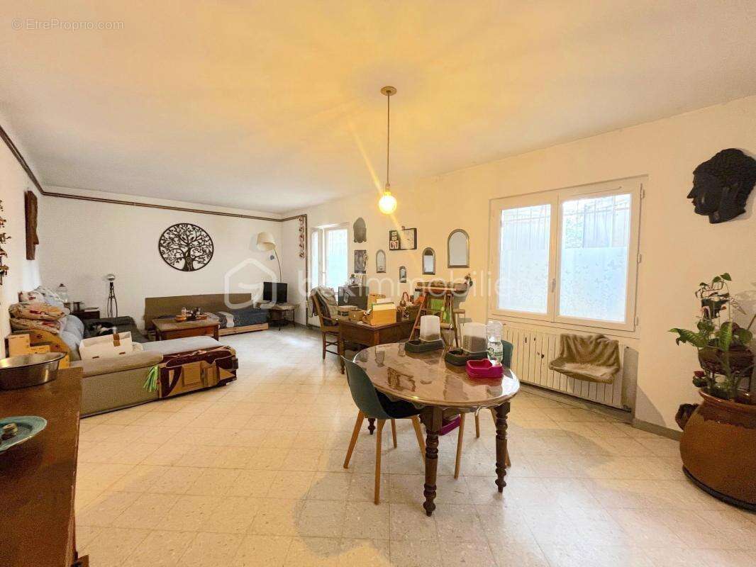 Appartement à NIMES