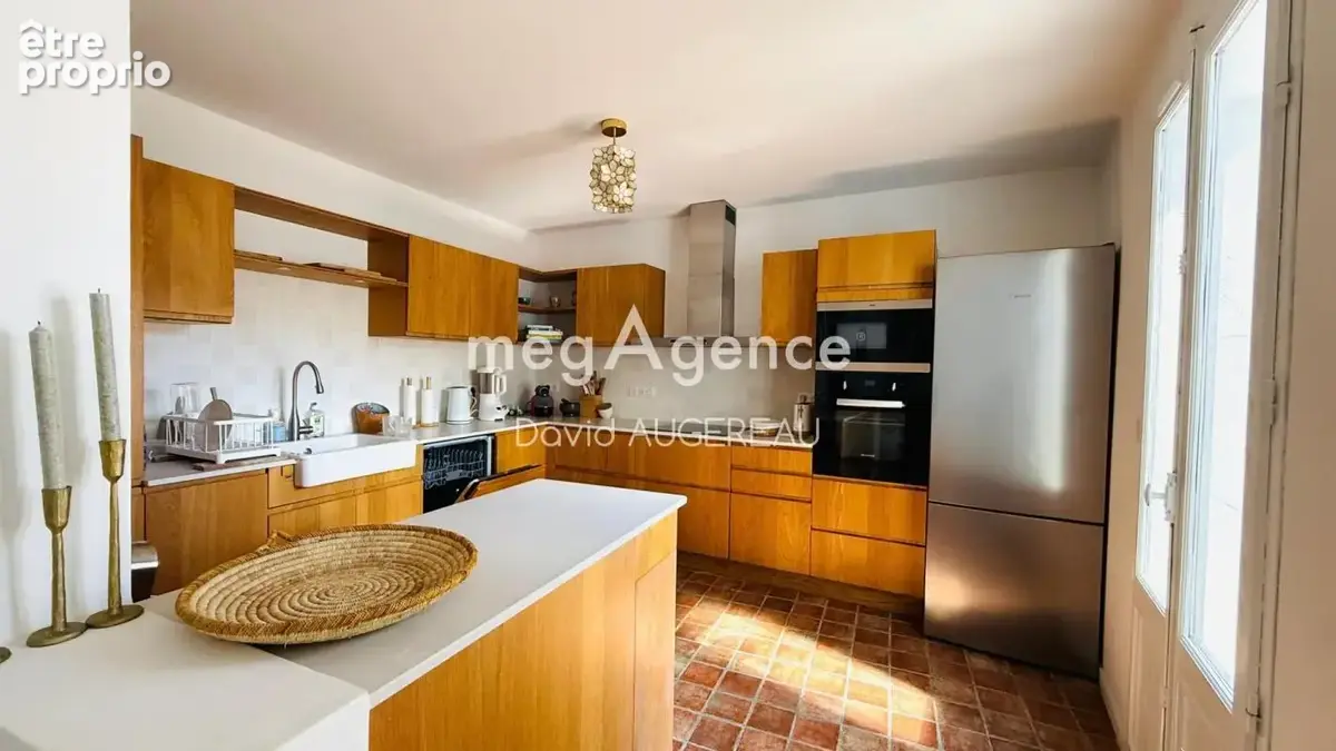 Au coeur de Port Joinville, charmante maison rénovée avec goût - photo 2