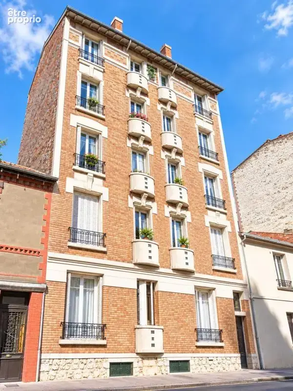 Appartement à IVRY-SUR-SEINE