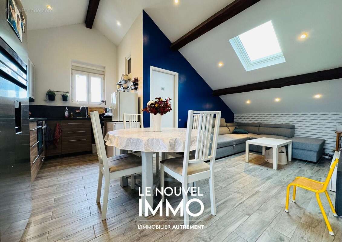 Appartement à ROGNAC