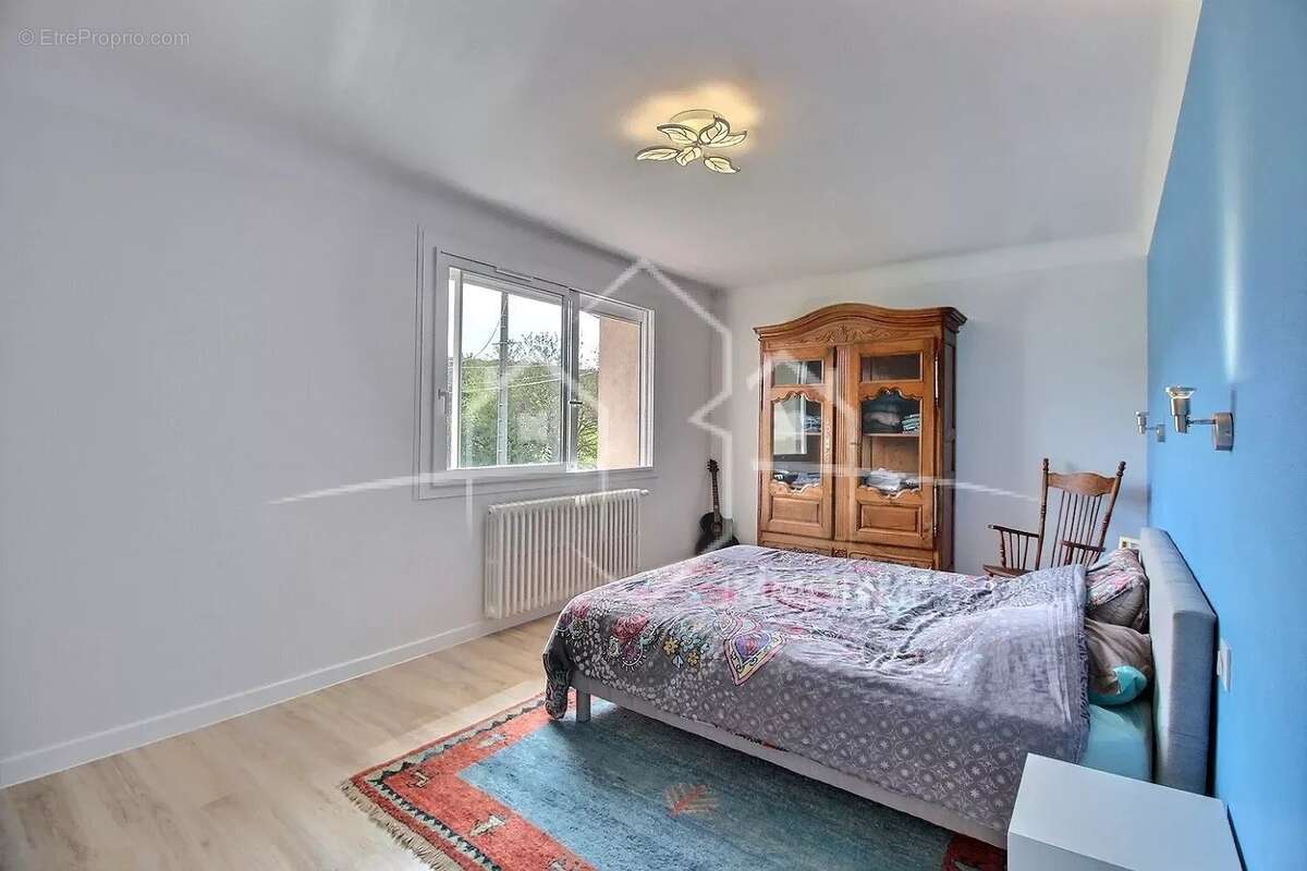 Maison à étage 220 m² hab,  avec 4 chambres - photo 9