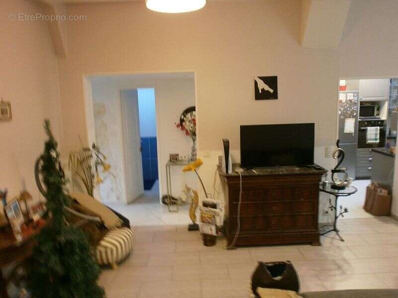 Appartement à LE PERREUX-SUR-MARNE