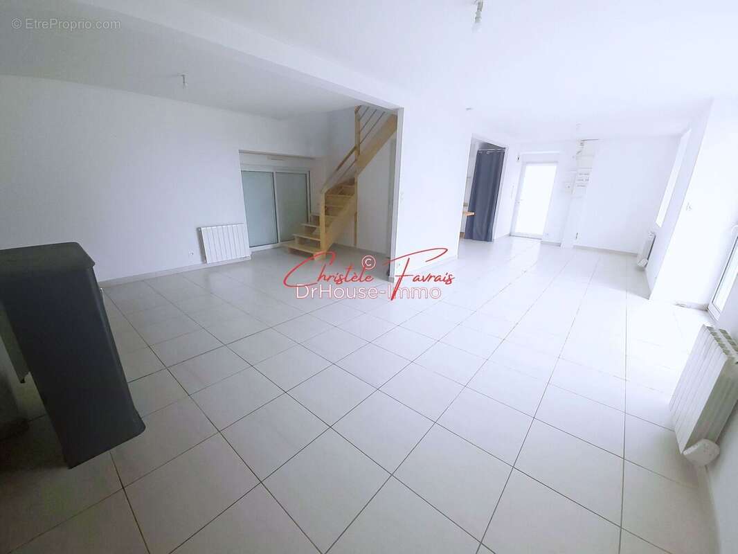 Maison 91 m² à Lecousse  - photo 2