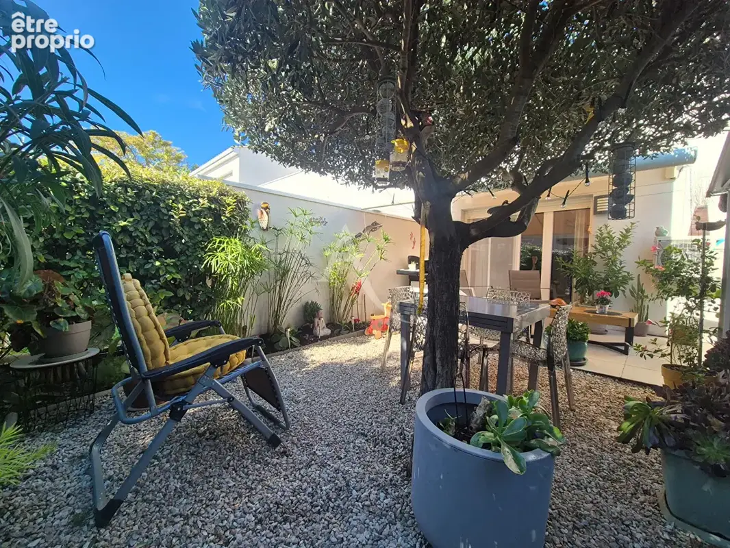 Appartement Balaruc Le Vieux 2 pièce(s) 40 m2 + Terrasse, jardinet et place de parking - photo 7