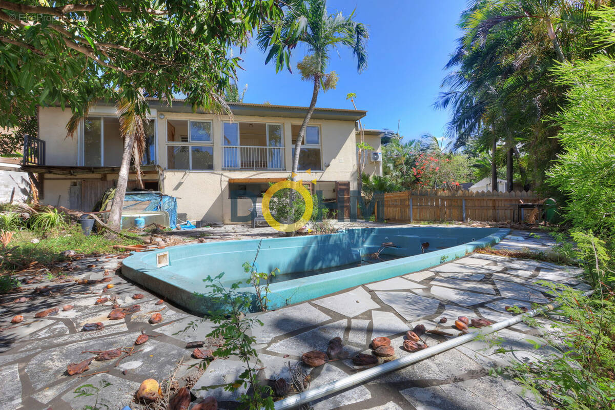 Maison à SAINT-PIERRE