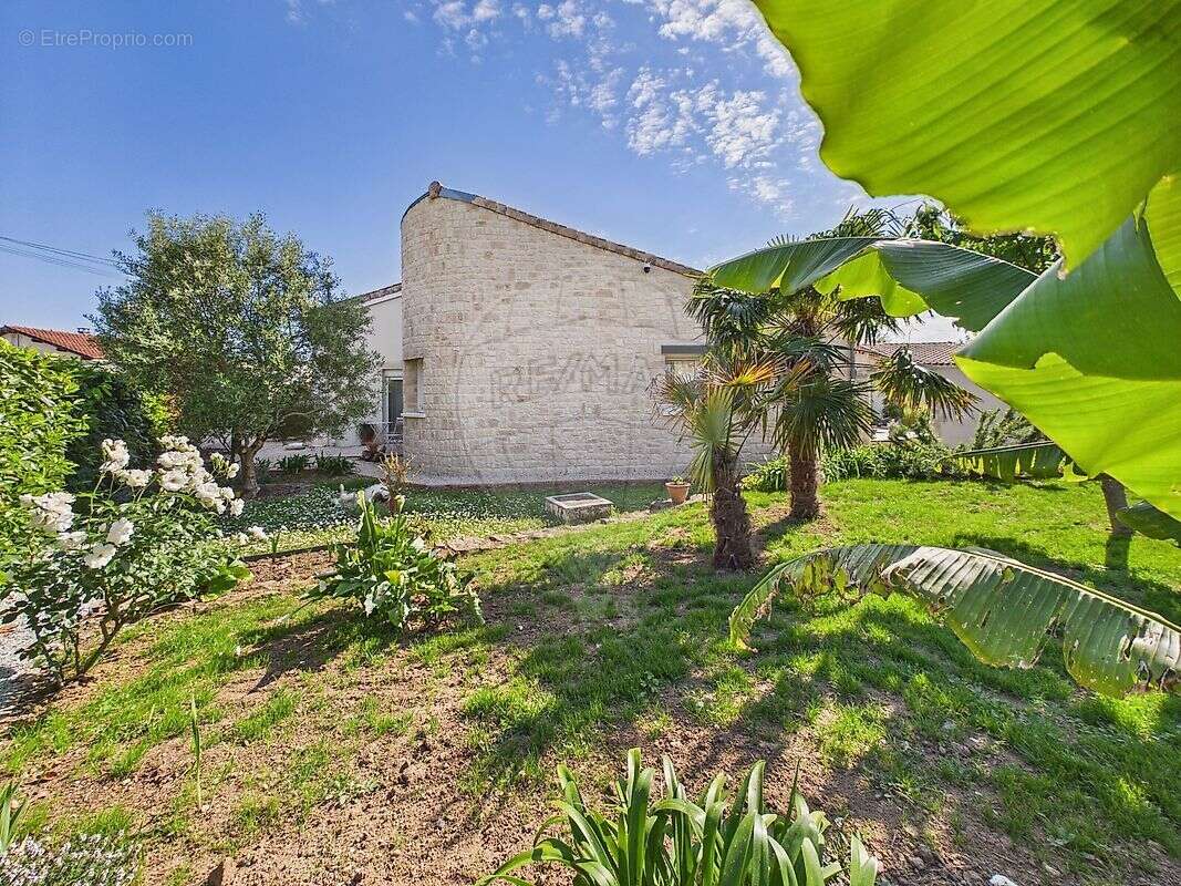 Maison à SAINT-PALAIS-SUR-MER
