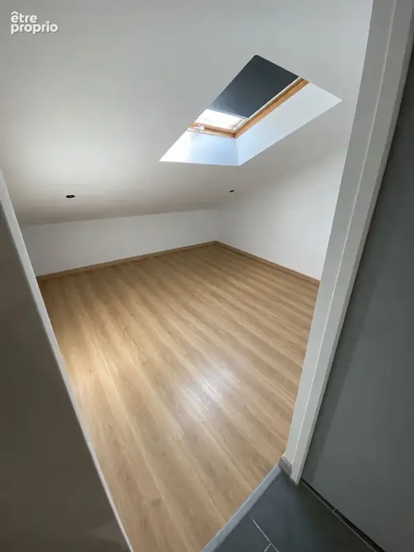 COUP DE COEUR  - Maison 5 pièces entièrement rénovée - 763m² terrain constructible et piscinable - photo 16