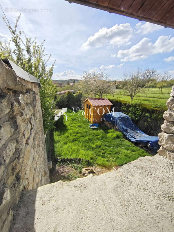 Maison à URUFFE