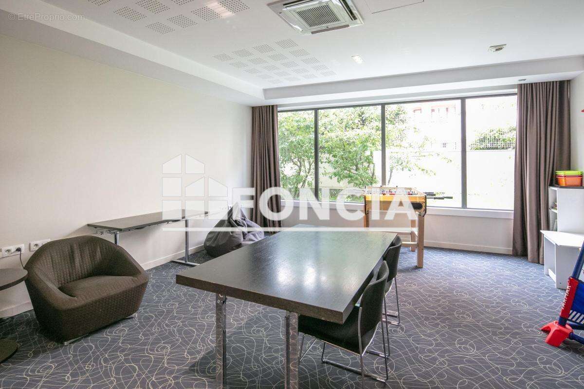 Vente - Appartement en résidence services - Studio - 23,41 m² - - photo 3