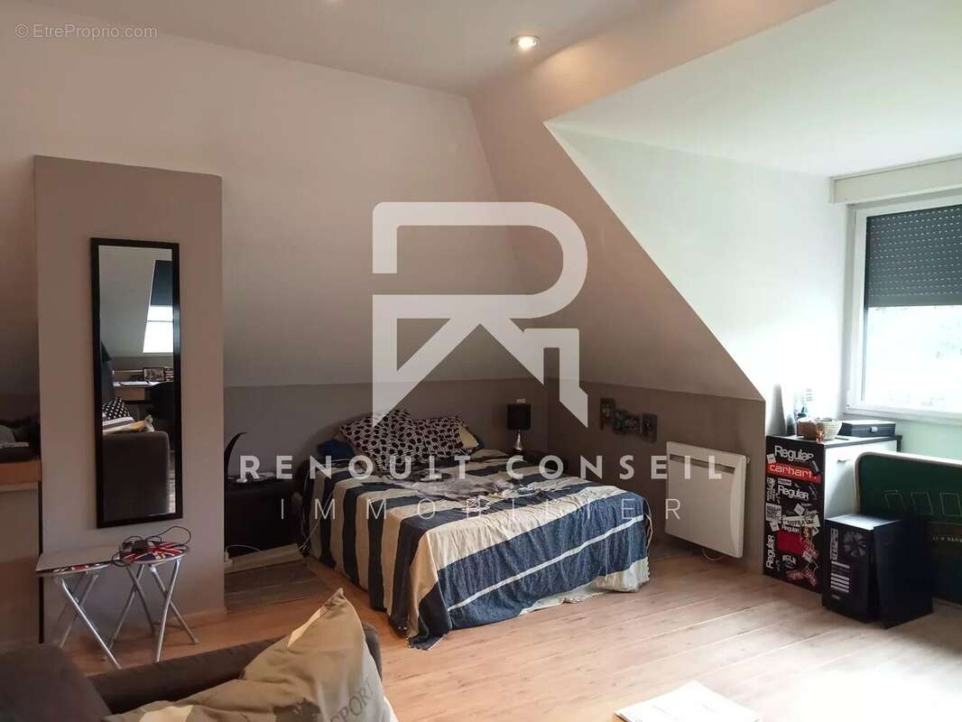 Maison à FONTAINE-SOUS-JOUY