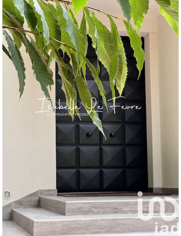 Photo 2 - Maison à SAINT-FARGEAU-PONTHIERRY