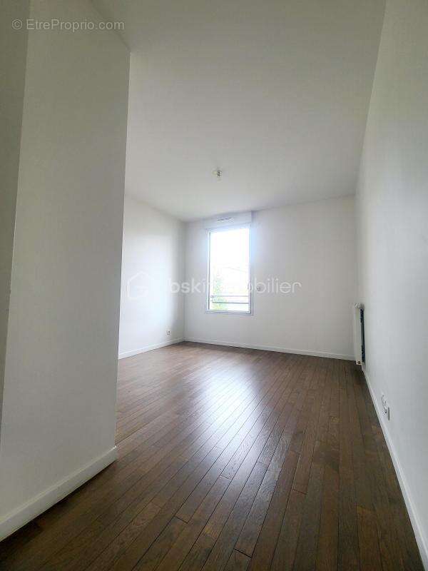 Appartement à LE PERREUX-SUR-MARNE