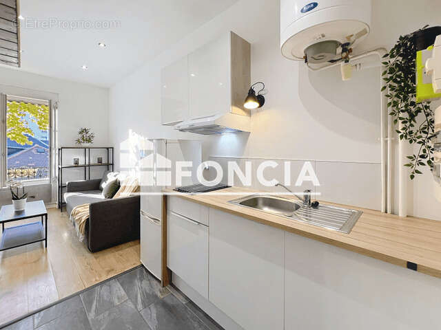 Appartement à LYON-8E