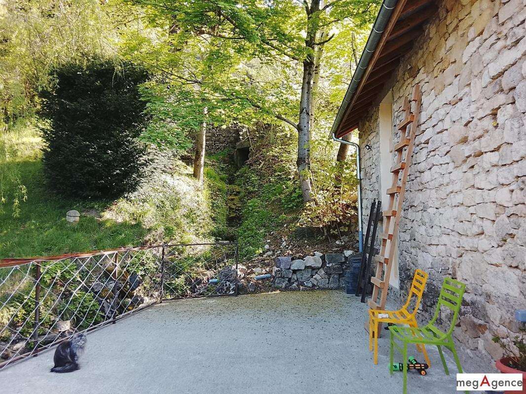 Maison en pierre + grange + 3 200 m² terrain – Cévennes - photo 10