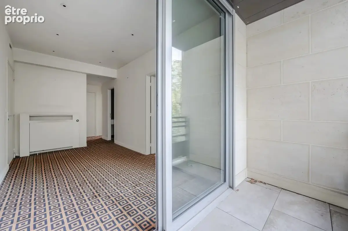 Neuilly-sur-Seine – Maurice Barrès – Appartement de réception de 216 m2 avec balcons - photo 13