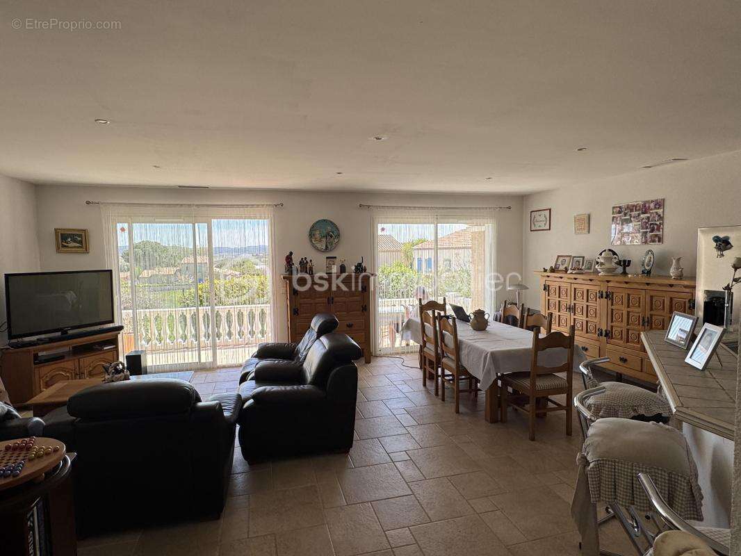 Maison à CONILHAC-CORBIERES